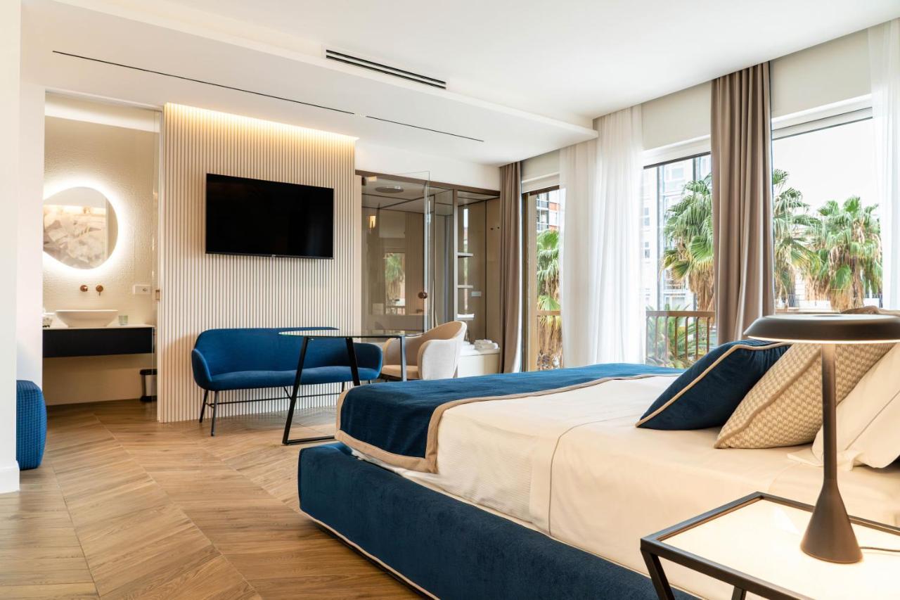 Apartament Donna Giacinta Blu Luxury Flat Bari Zewnętrze zdjęcie
